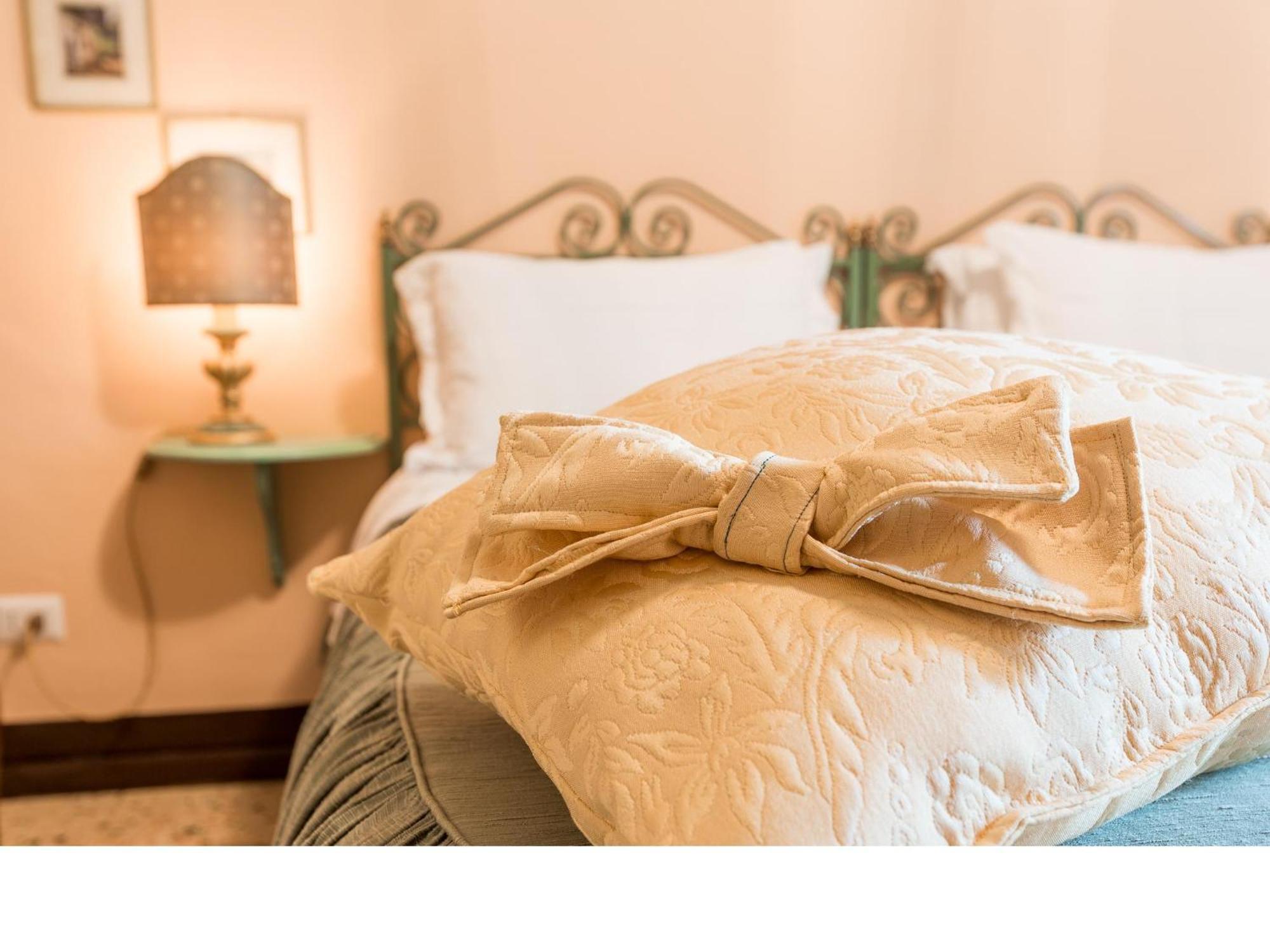 Casa Fiorita Bed & Breakfast Sant'Enea ห้อง รูปภาพ