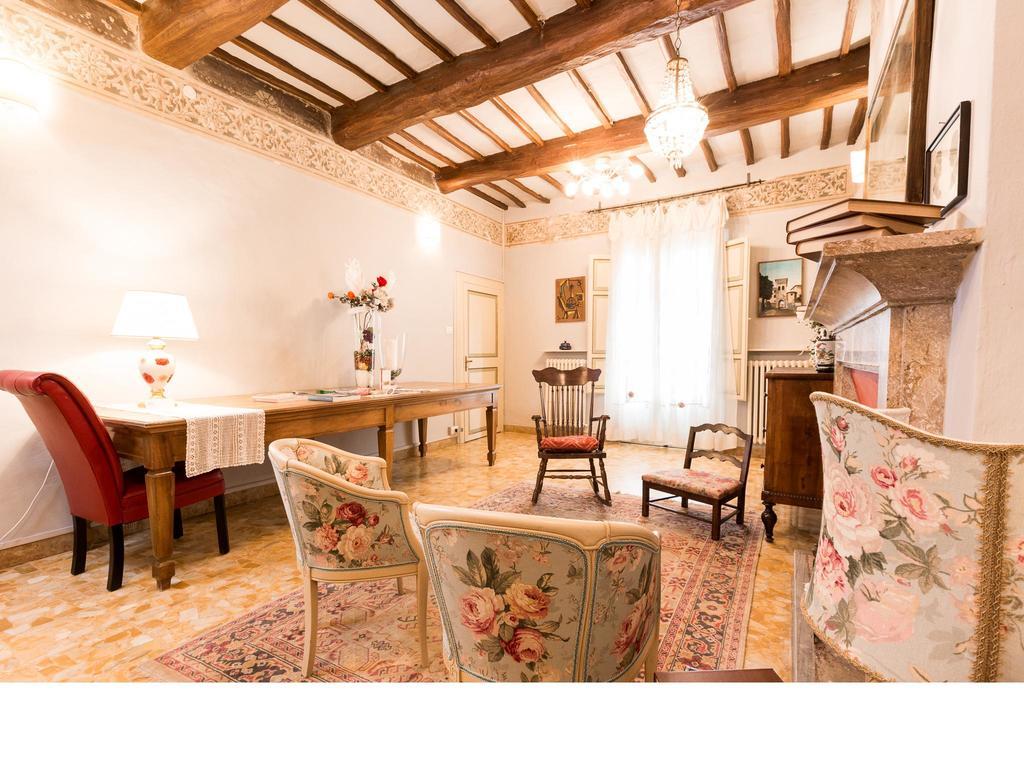 Casa Fiorita Bed & Breakfast Sant'Enea ภายนอก รูปภาพ