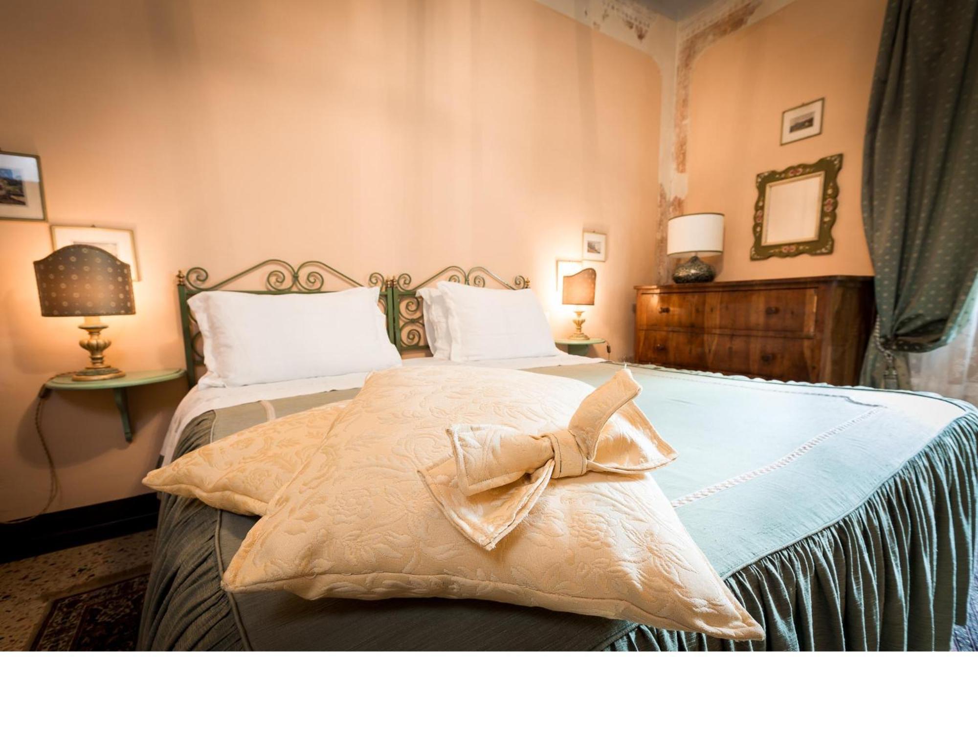 Casa Fiorita Bed & Breakfast Sant'Enea ภายนอก รูปภาพ